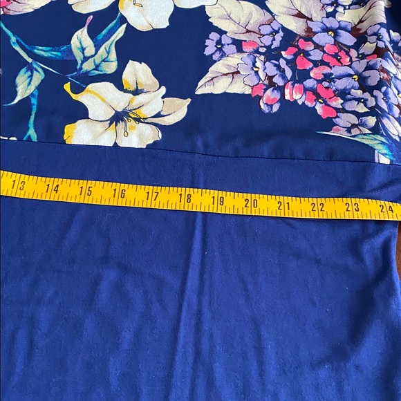 Chico’s XL top - Picture 9 of 10